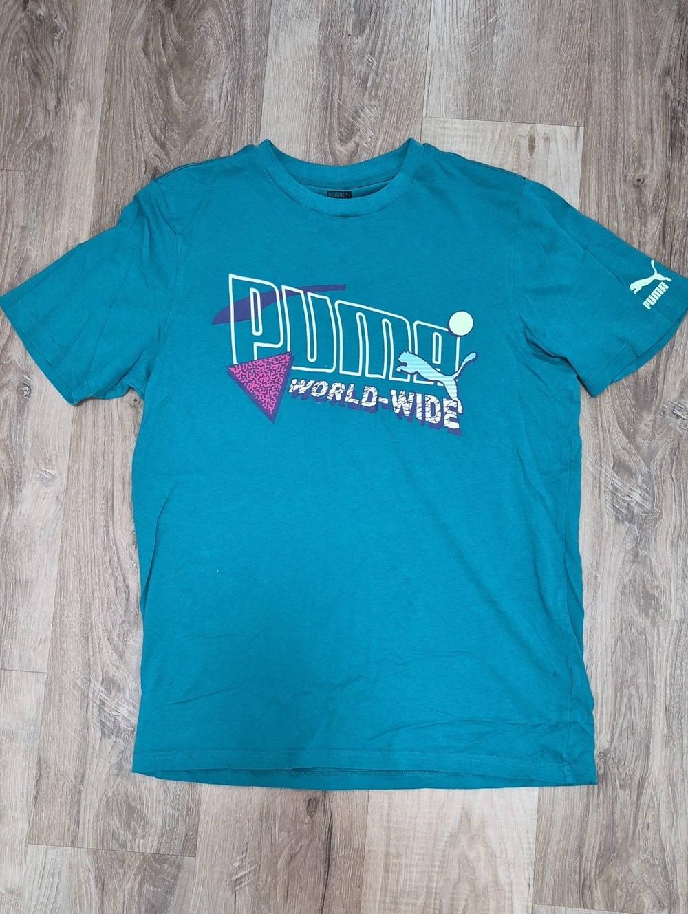 Puma Men's Graphic T-Shirt in Blue Size Medium